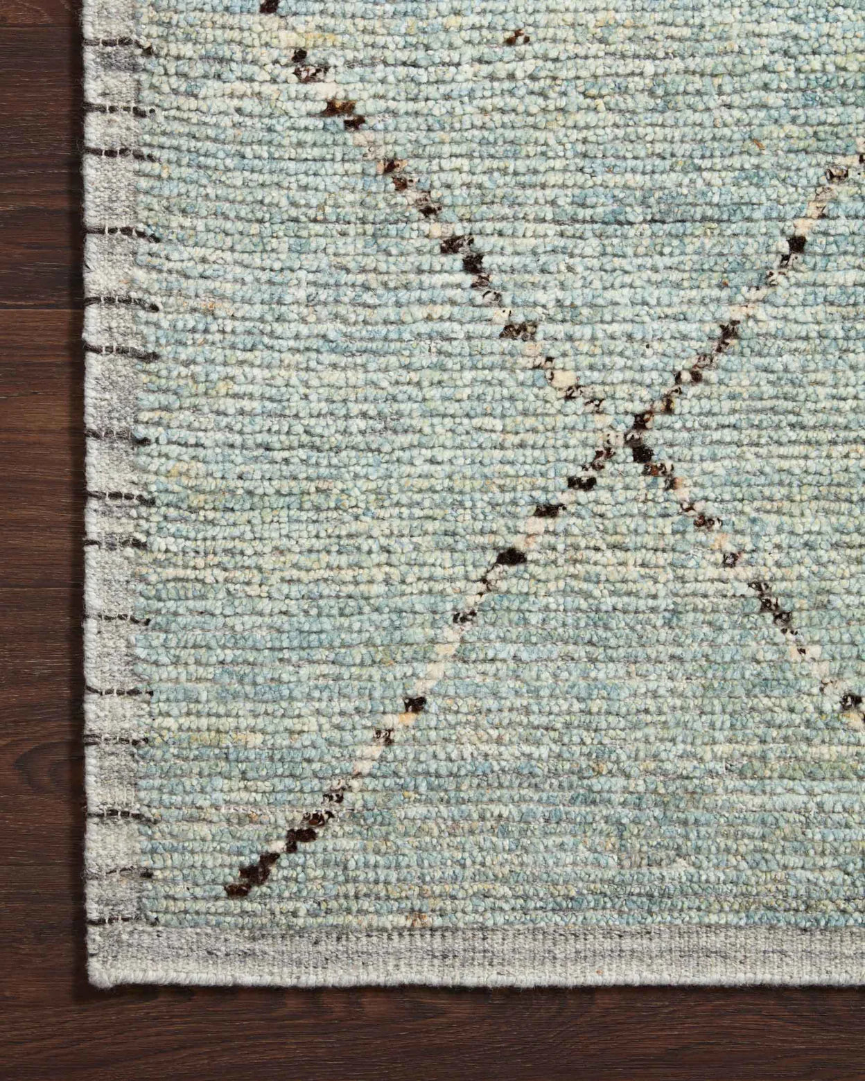 Anissa 02 SKY / CHARCOAL