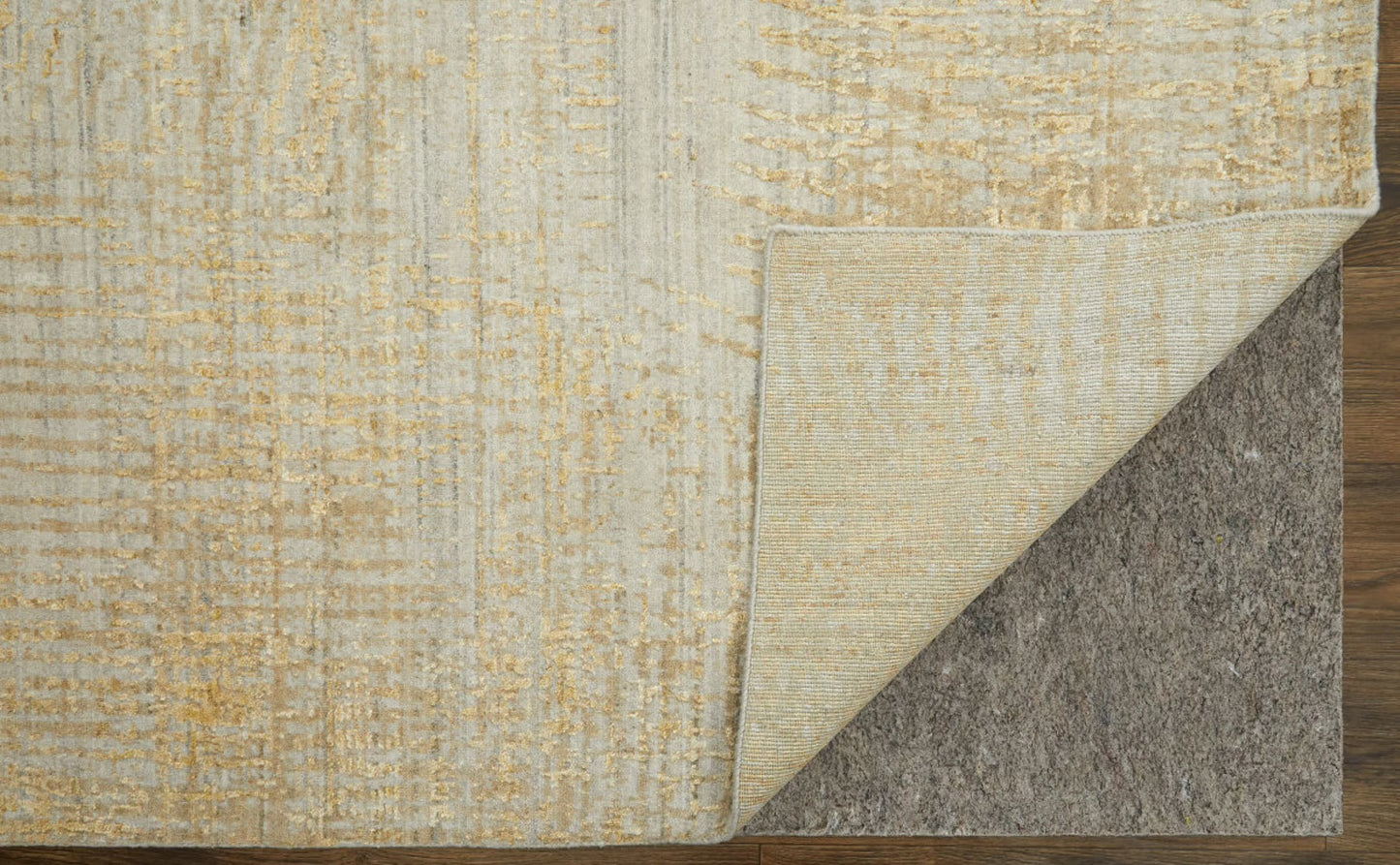 East RF Gold Ivory