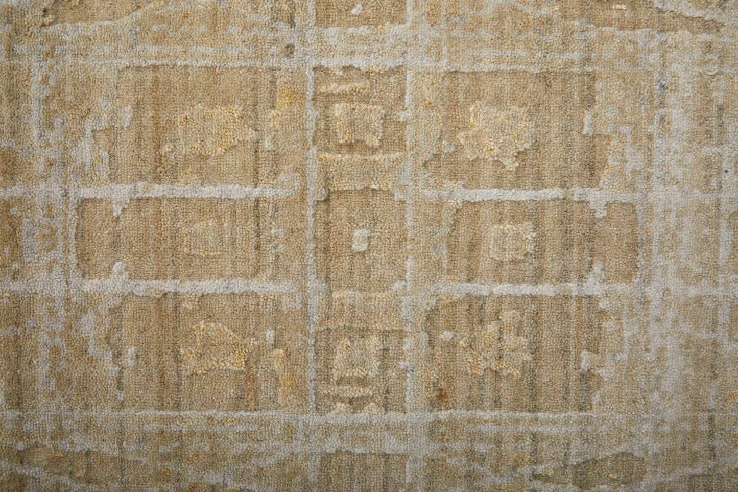 East FP Gold Ivory