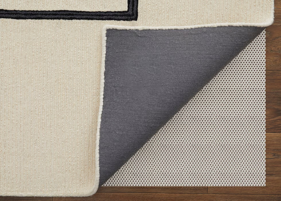 Maguire 99 Ivory/Black
