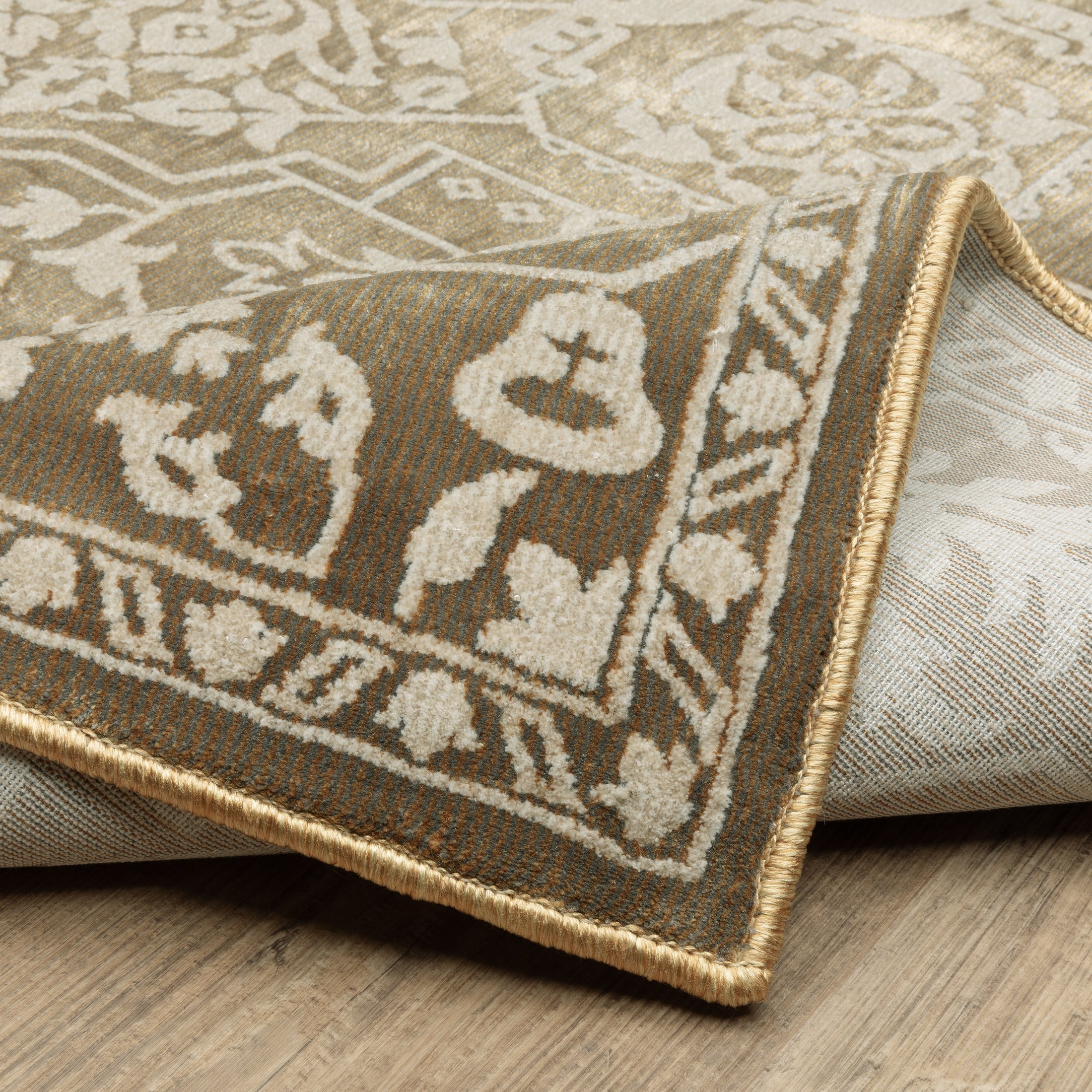 Intrigue INT11